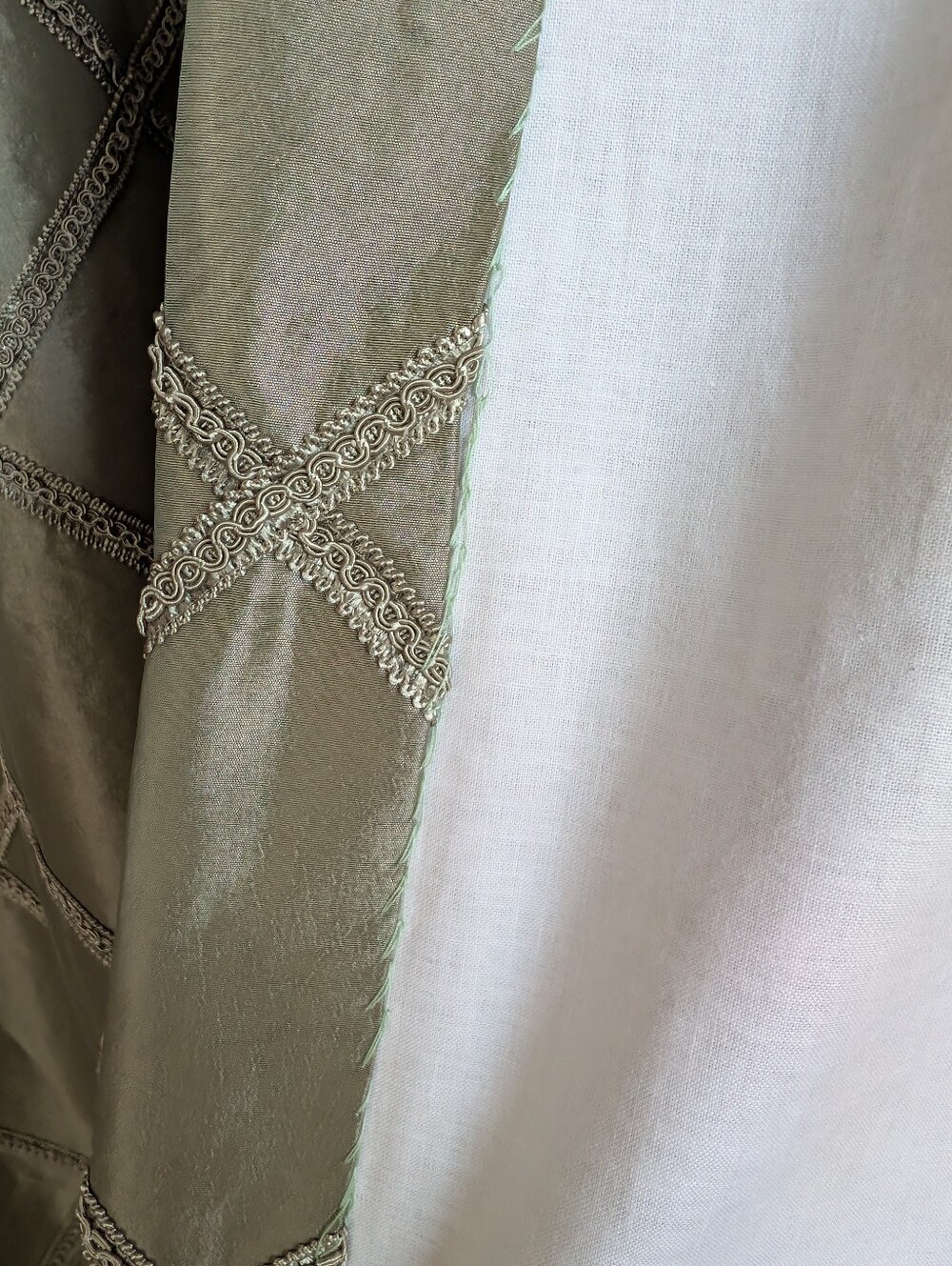 Custom Curtain Panels (2) Green Satin 100W x 87L Cotton Lined Tie Backs Tassel - Picture 10 of 14